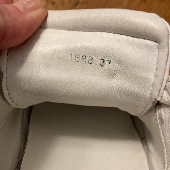 VALENTINO sz 37 Garavini Rock stud AS IS perforated customized white sneakers - Picture 6 of 10